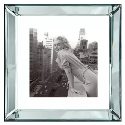 Marilyn Monroe At The Embassy I 50x50cm Passe Partout